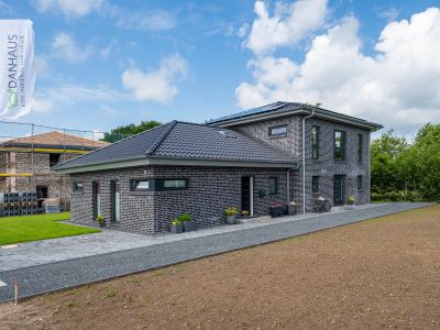 <small>Danhaus Deutschland GmbH</small>Discovery XL plus Einliegerwohnung